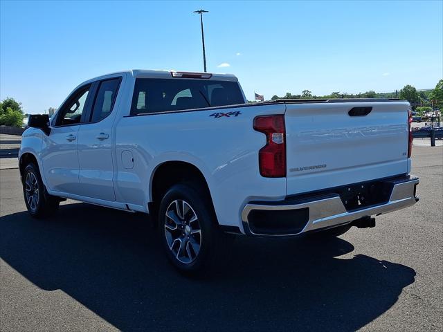 2023 Chevrolet Silverado 1500 4WD Double Cab Standard Bed LT with 2FT