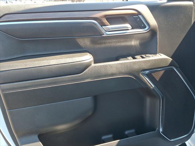 2023 Chevrolet Silverado 1500 4WD Double Cab Standard Bed LT with 2FT