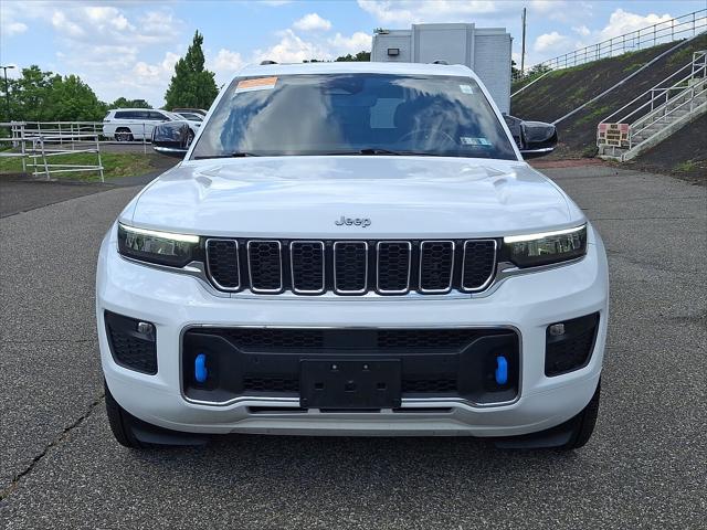 2022 Jeep Grand Cherokee 4xe Overland 4x4