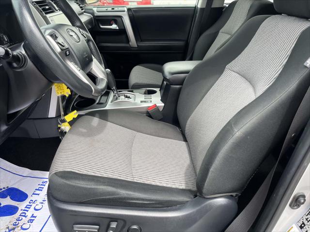 2020 Toyota 4Runner SR5 4WD (Natl)