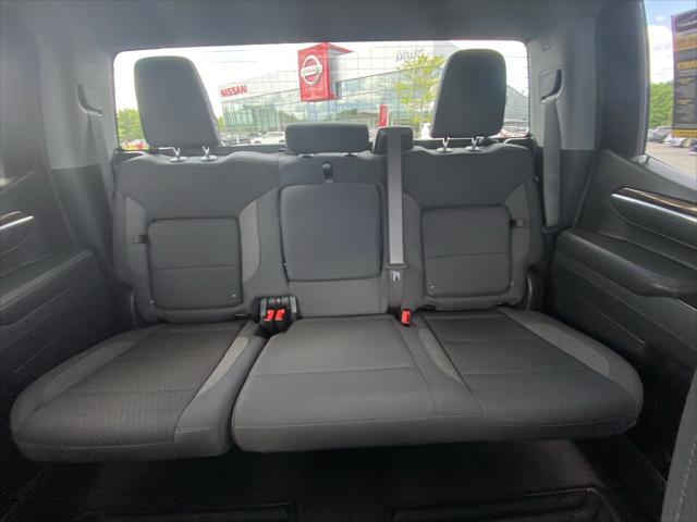 2025 GMC Sierra 1500 4WD Crew Cab Short Box Elevation with 3SB