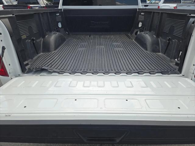2025 Chevrolet Silverado 2500HD 4WD Crew Cab Standard Bed LT