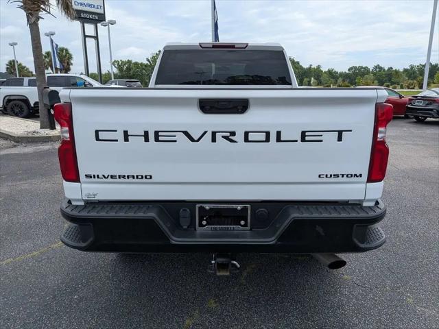 2020 Chevrolet Silverado 2500HD 4WD Crew Cab Standard Bed Custom