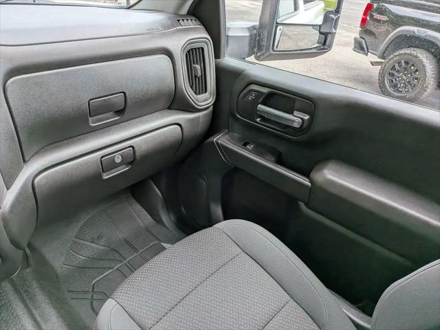 2020 Chevrolet Silverado 2500HD 4WD Crew Cab Standard Bed Custom