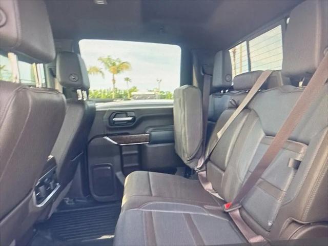 2022 GMC Sierra 2500HD 4WD Crew Cab Standard Bed Denali