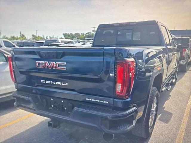 2022 GMC Sierra 2500HD 4WD Crew Cab Standard Bed Denali