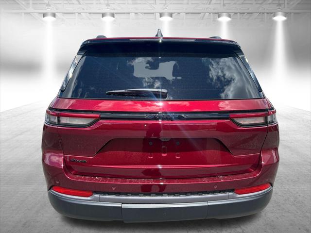 2026 Jeep Grand Cherokee Altitude 4x4