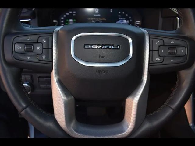 2024 GMC Yukon 4WD Denali