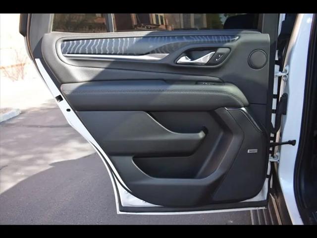 2024 GMC Yukon 4WD Denali