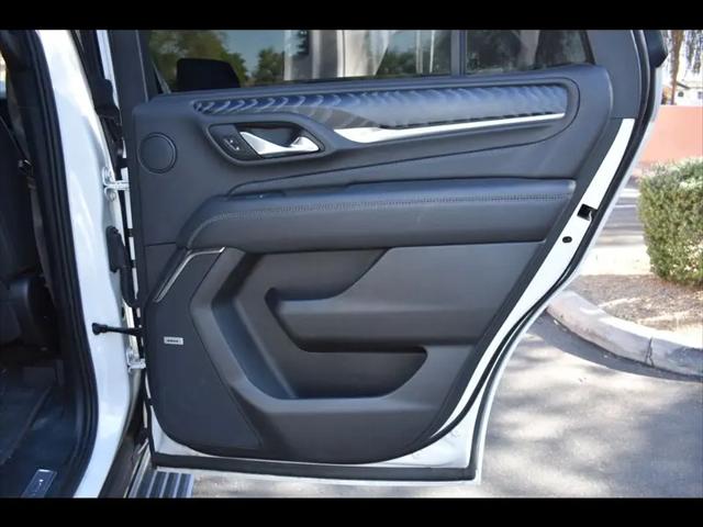 2024 GMC Yukon 4WD Denali