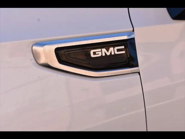 2024 GMC Yukon 4WD Denali
