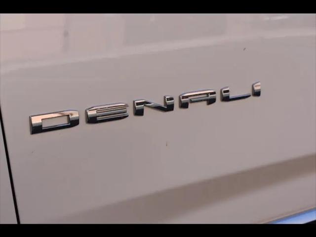 2024 GMC Yukon 4WD Denali