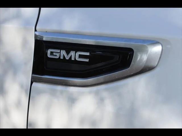 2024 GMC Yukon 4WD Denali