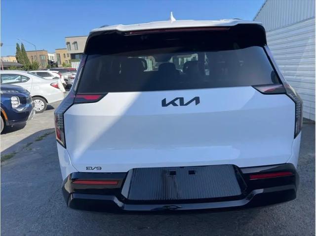 2026 Kia EV9 Land