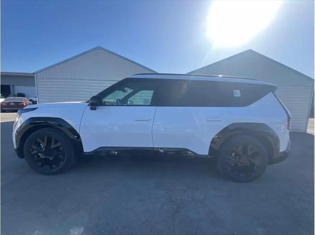 2026 Kia EV9 Land
