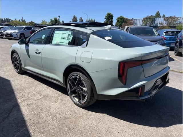 2026 Kia K4 GT-Line