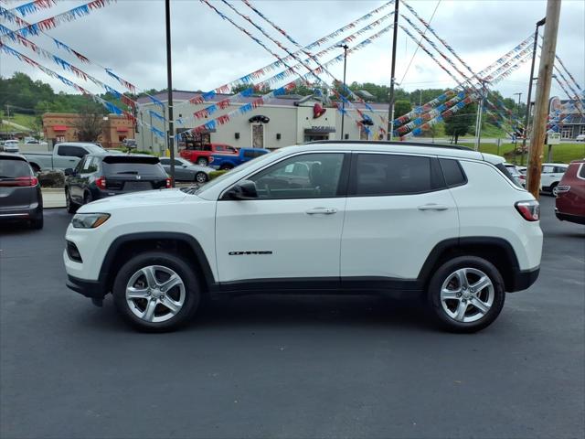 2023 Jeep Compass Latitude 4x4 2023 Jeep Compass Latitude 4x4