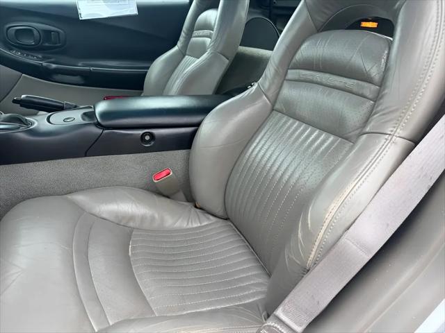 1998 Chevrolet Corvette Base