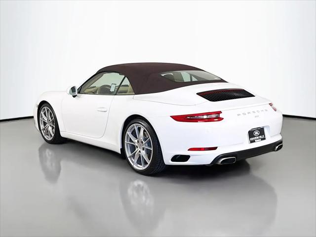 2017 Porsche 911 Carrera