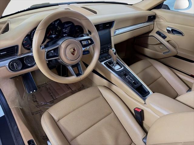 2017 Porsche 911 Carrera