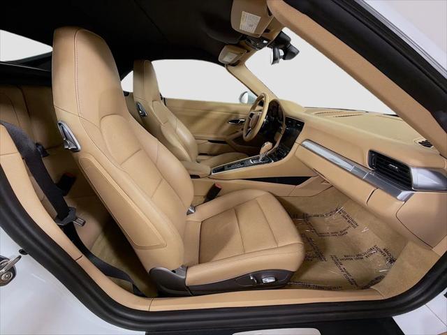 2017 Porsche 911 Carrera