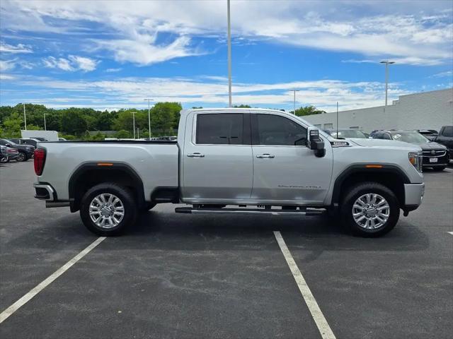 2020 GMC Sierra 2500HD 4WD Crew Cab Standard Bed Denali