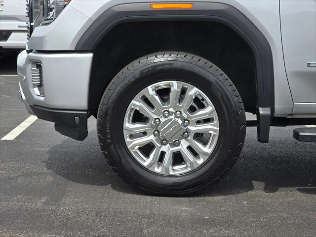 2020 GMC Sierra 2500HD 4WD Crew Cab Standard Bed Denali