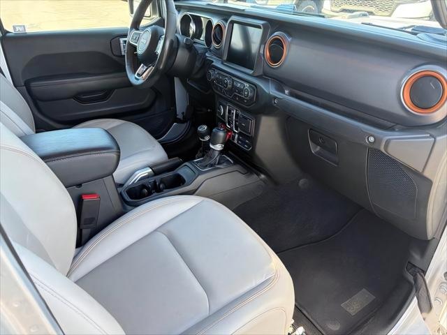 2022 Jeep Gladiator Sport