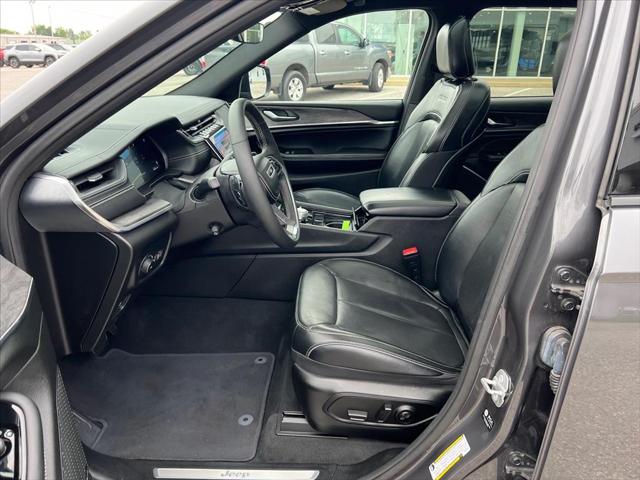 2023 Jeep Grand Cherokee L Overland 4x4