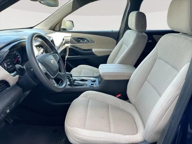 2022 Chevrolet Traverse AWD LS