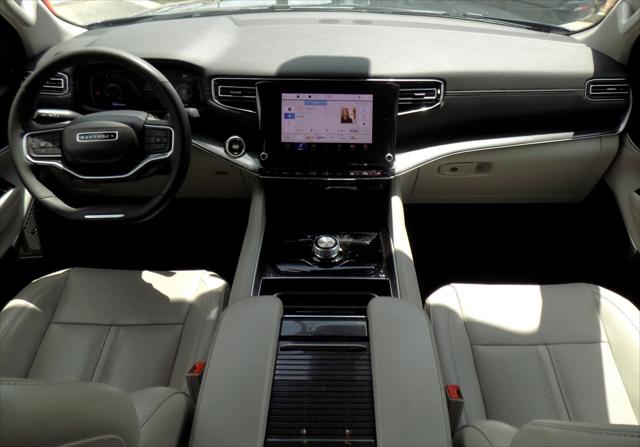2024 Jeep Wagoneer Series I 4x2