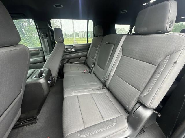 2024 Chevrolet Suburban 2WD LS