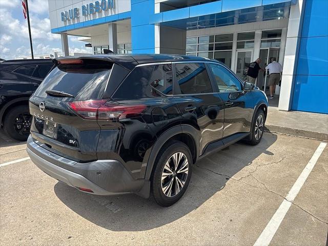 2022 Nissan Rogue SV FWD