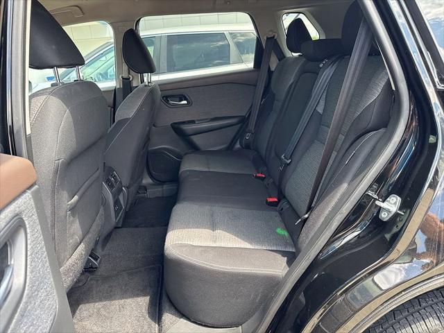 2022 Nissan Rogue SV FWD