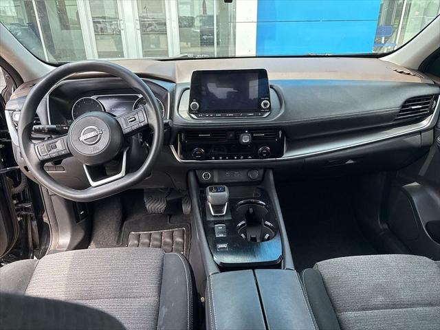 2022 Nissan Rogue SV FWD