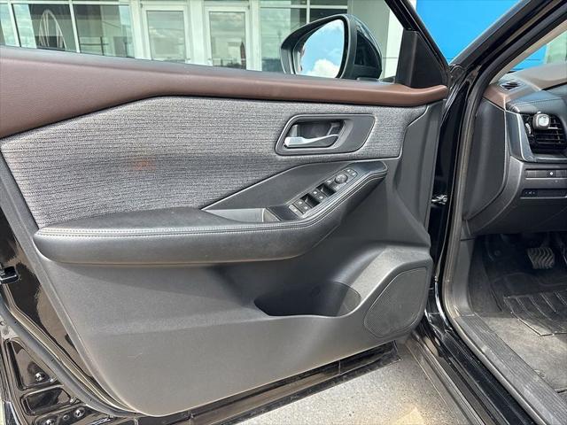 2022 Nissan Rogue SV FWD