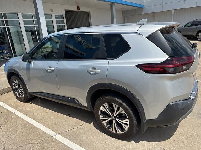 2022 Nissan Rogue SV FWD