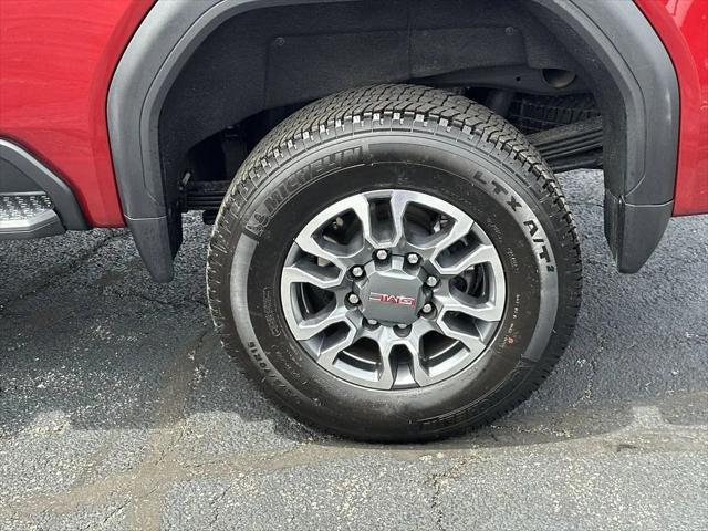 2026 GMC Sierra 2500HD Crew Cab, Standard Bed, SLT, 4WD