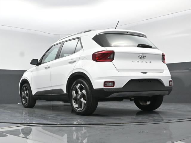 2023 Hyundai Venue SEL