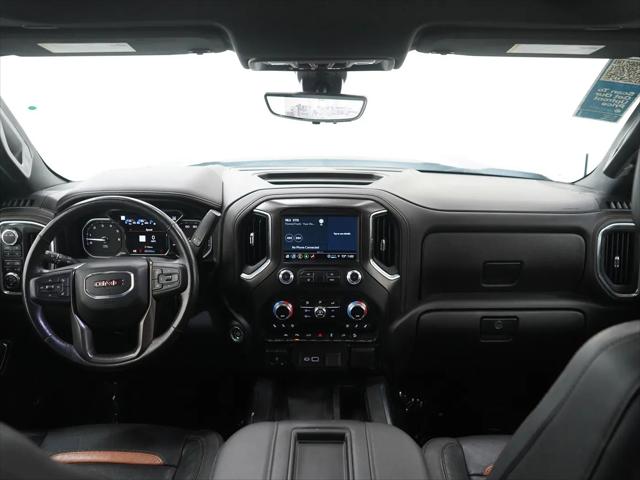 2022 GMC Sierra 1500 Limited 4WD Crew Cab Short Box AT4