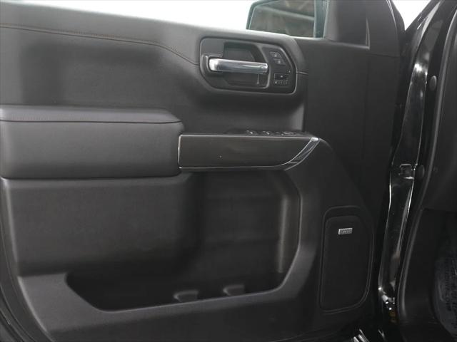 2022 GMC Sierra 1500 Limited 4WD Crew Cab Short Box AT4