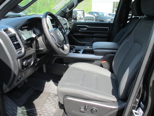 2025 Ram 1500 Big Horn Crew Cab 4x4 5'7" Box