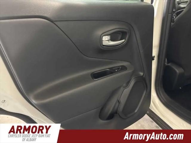 2023 Jeep Renegade Latitude 4x4