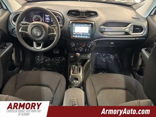 2023 Jeep Renegade Latitude 4x4