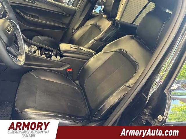 2023 Jeep Grand Cherokee L Altitude 4x4