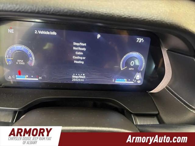 2023 Jeep Grand Cherokee L Altitude 4x4