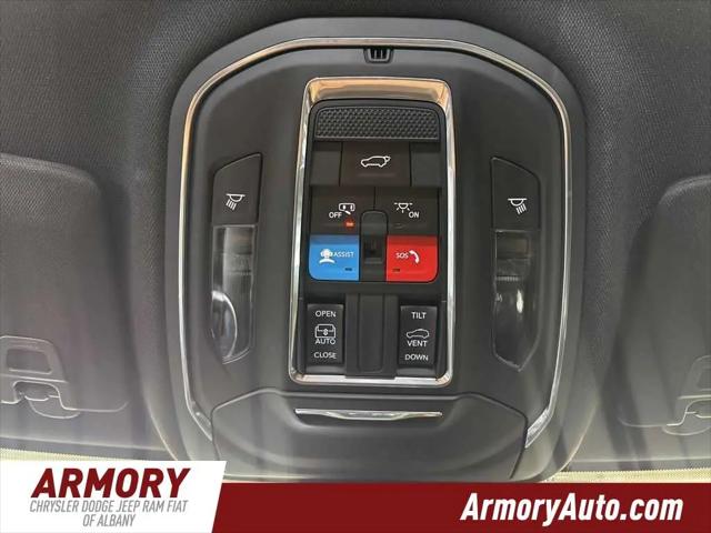 2023 Jeep Grand Cherokee L Altitude 4x4