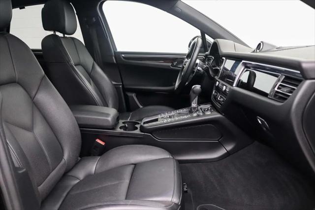 2021 Porsche Macan Macan