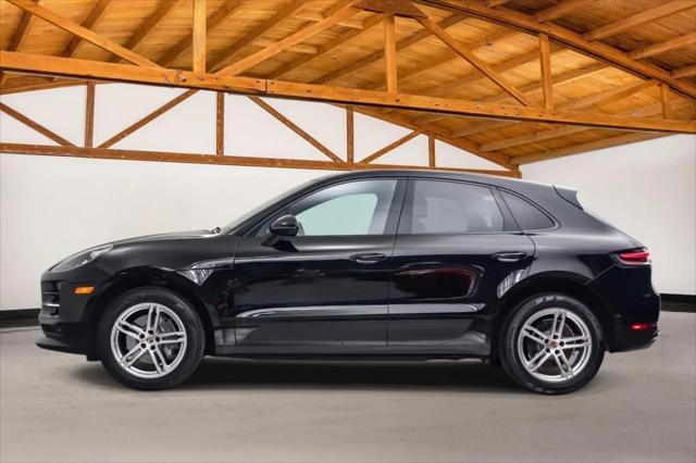 2021 Porsche Macan Macan