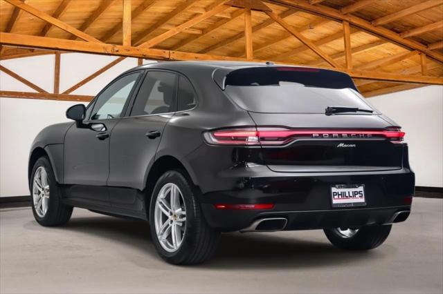 2021 Porsche Macan Macan